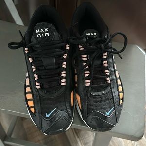 Nike Max Air size 8